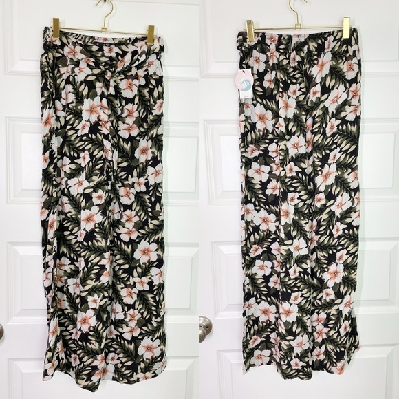 VOLCOM Womens Coco Beach Black Floral Wide Leg Pants Pull On High Waisted 0/2 - Picture 4 of 10